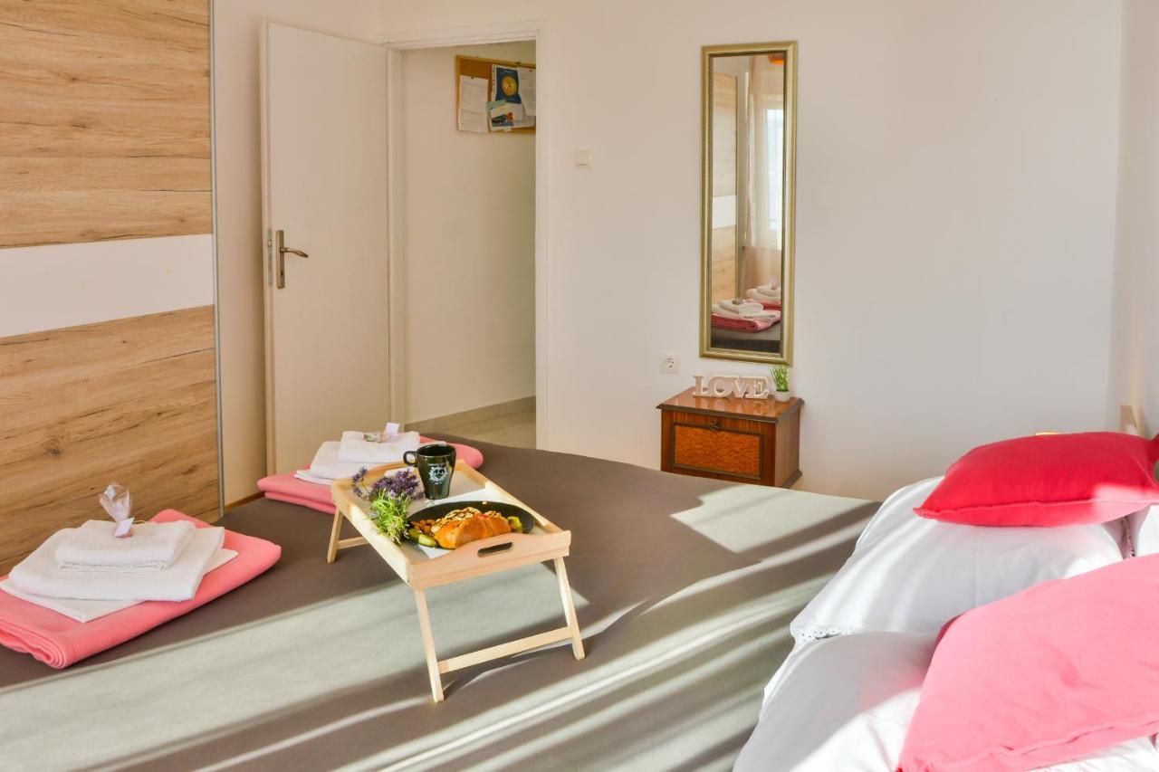 Apartmani Krijesnica セニ エクステリア 写真