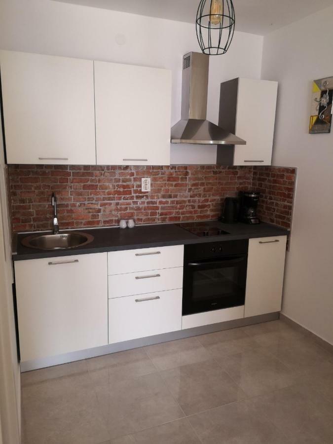 Apartmani Krijesnica セニ エクステリア 写真